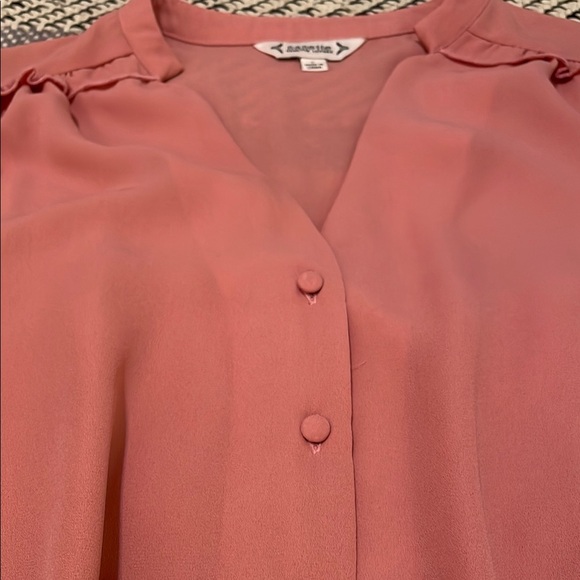 💗NWT💗 Long Sleeve Button Down Blouse - Picture 6 of 9